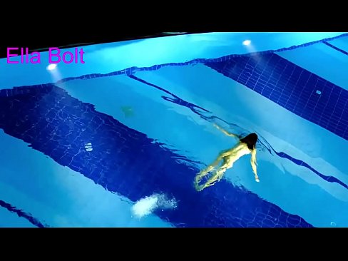 ❤️ Hindi ko mapigilang panoorin, ang batang blonde ay nahuling lumalangoy nang hubo't hubad sa ELLA BOLT resort pool ️ Porn video sa porn tl.com-porn-kai.ru
